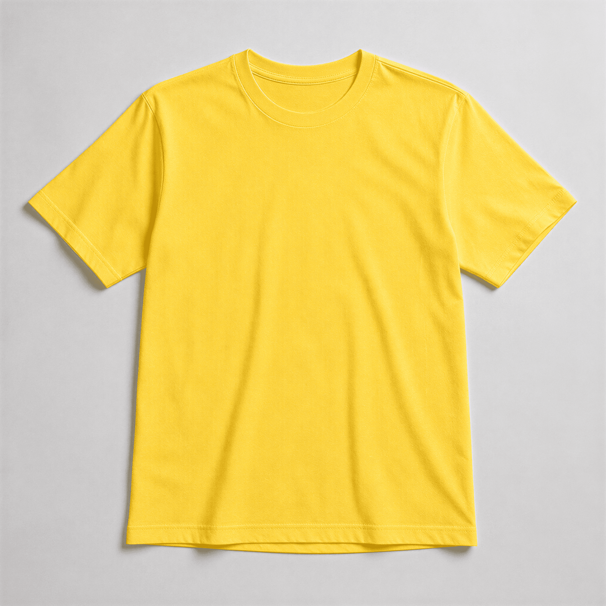 Camiseta básica na cor amarela